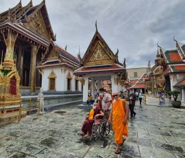 line album วัดพระแก้ว 221030 1